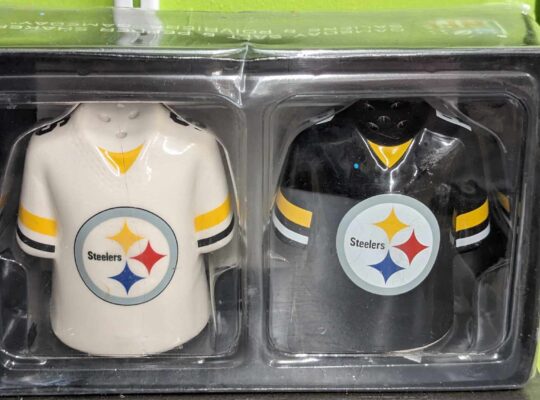 Game Day Salt & Pepper Shaker Steelers