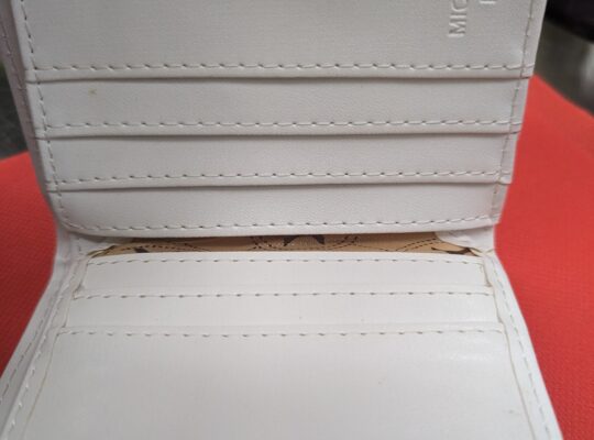 White/Gold Mk Wallet