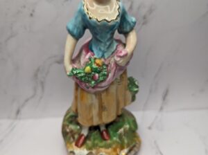 Women with flowers figure