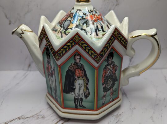 RARE Sadler Teapot The Battle Of Waterloo 181
