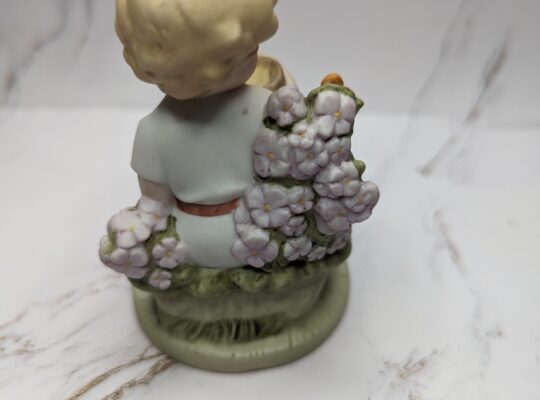 Bessie Pease Gutmann Little Miss Muffett Figu