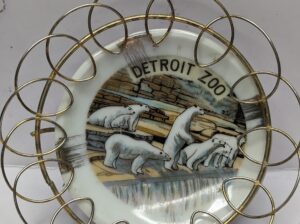 DETROIT ZOO POLAR BEARS Ceramic Souvenir Plat