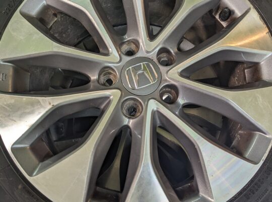 225/55r17 Goodyear winter tires on Honda rims