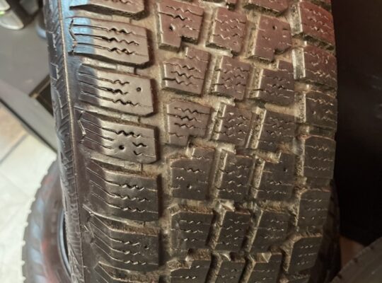 195/65r15 avalanche snow tires on Honda rims