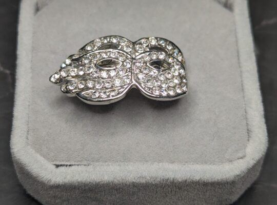Masquerade Mask Simulated Diamond Ring
