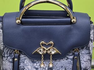 Swan Purse